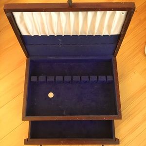 Vintage Silverware Case w/drawer!
